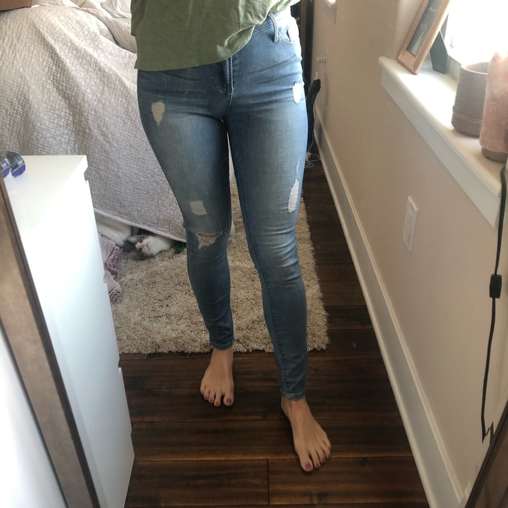 Black Orchid Skinny Distressed Jeans